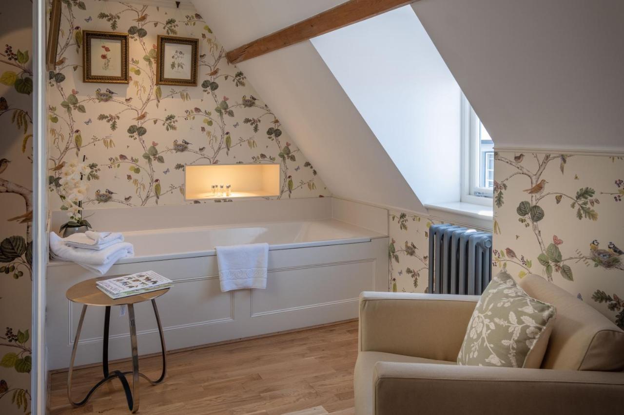One Holyrood & Cafe Hotel 4*