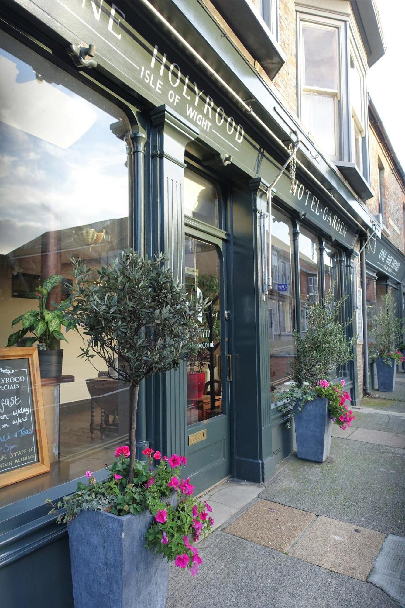 One Holyrood & Cafe Newport (Isle Of Wight)