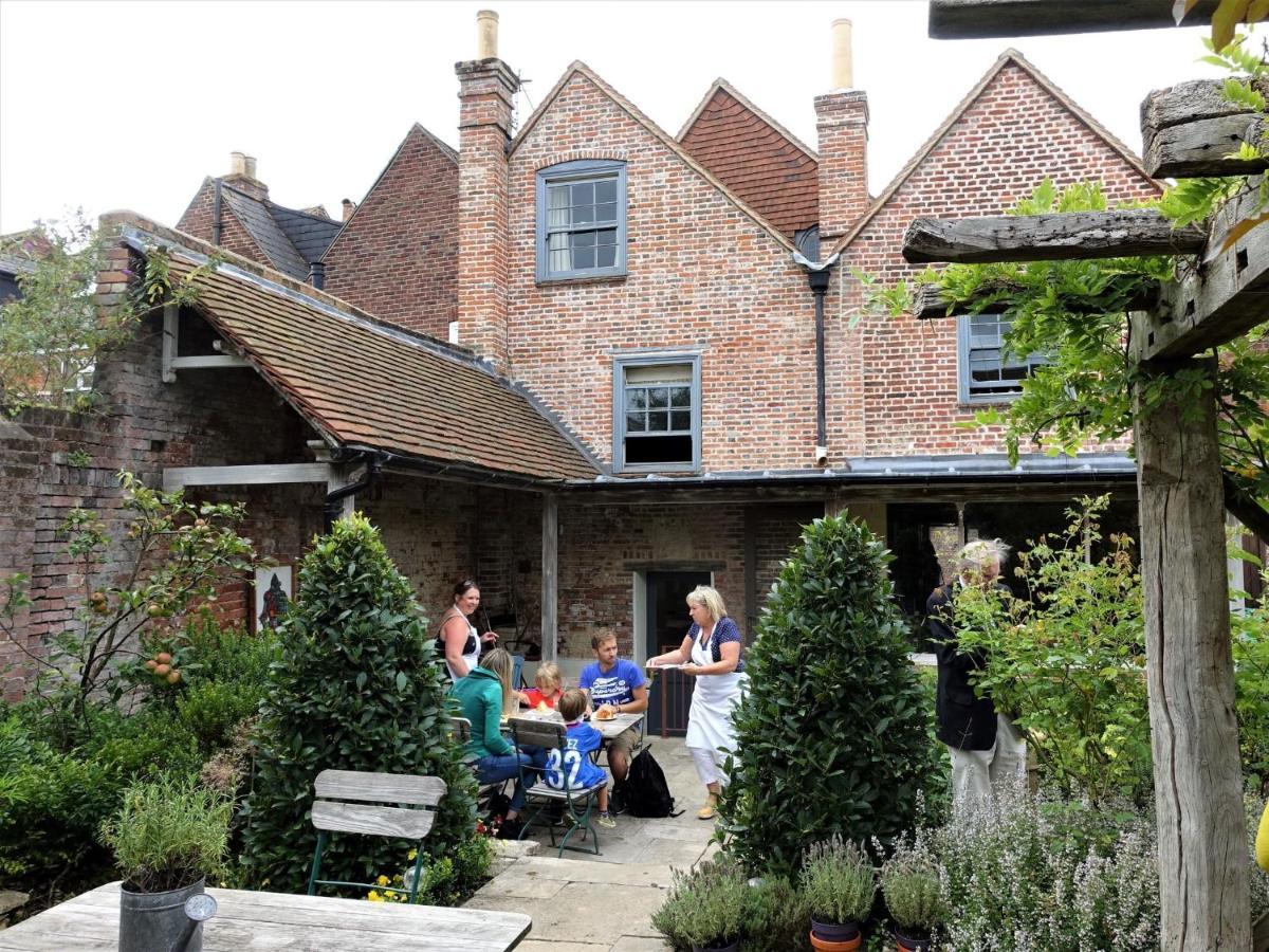 One Holyrood & Cafe Newport (Isle Of Wight)