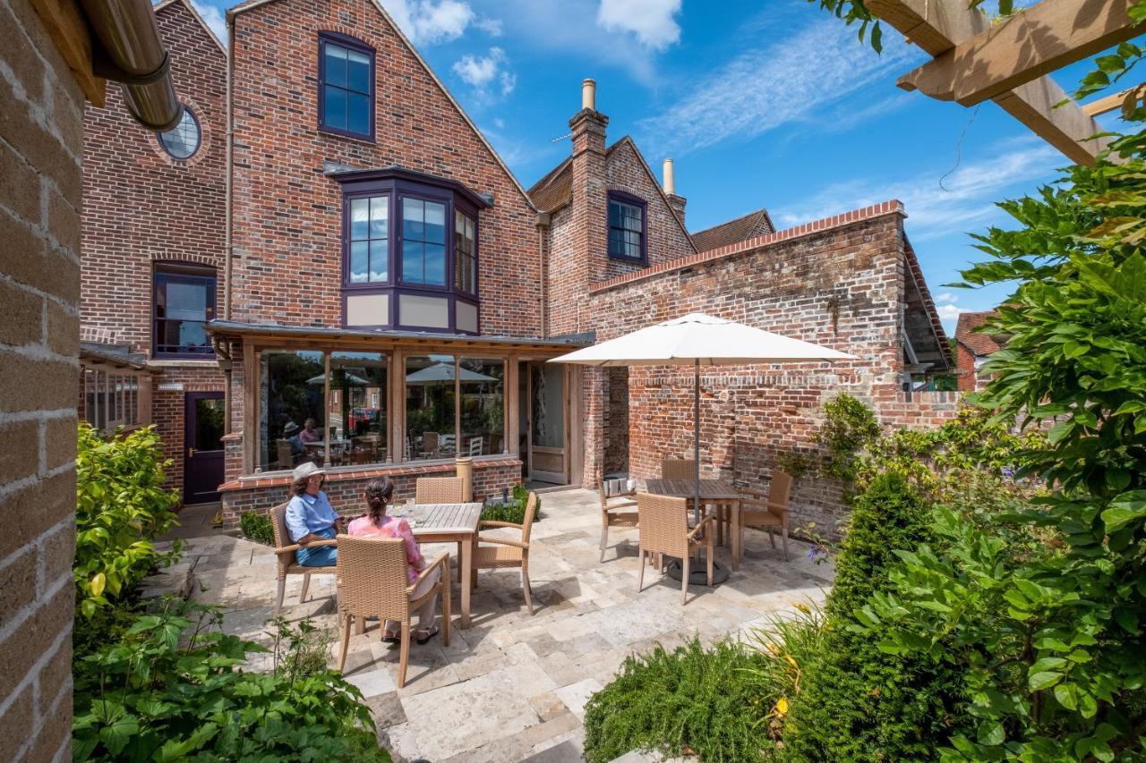 Hotel One Holyrood & Cafe Newport (Isle Of Wight)