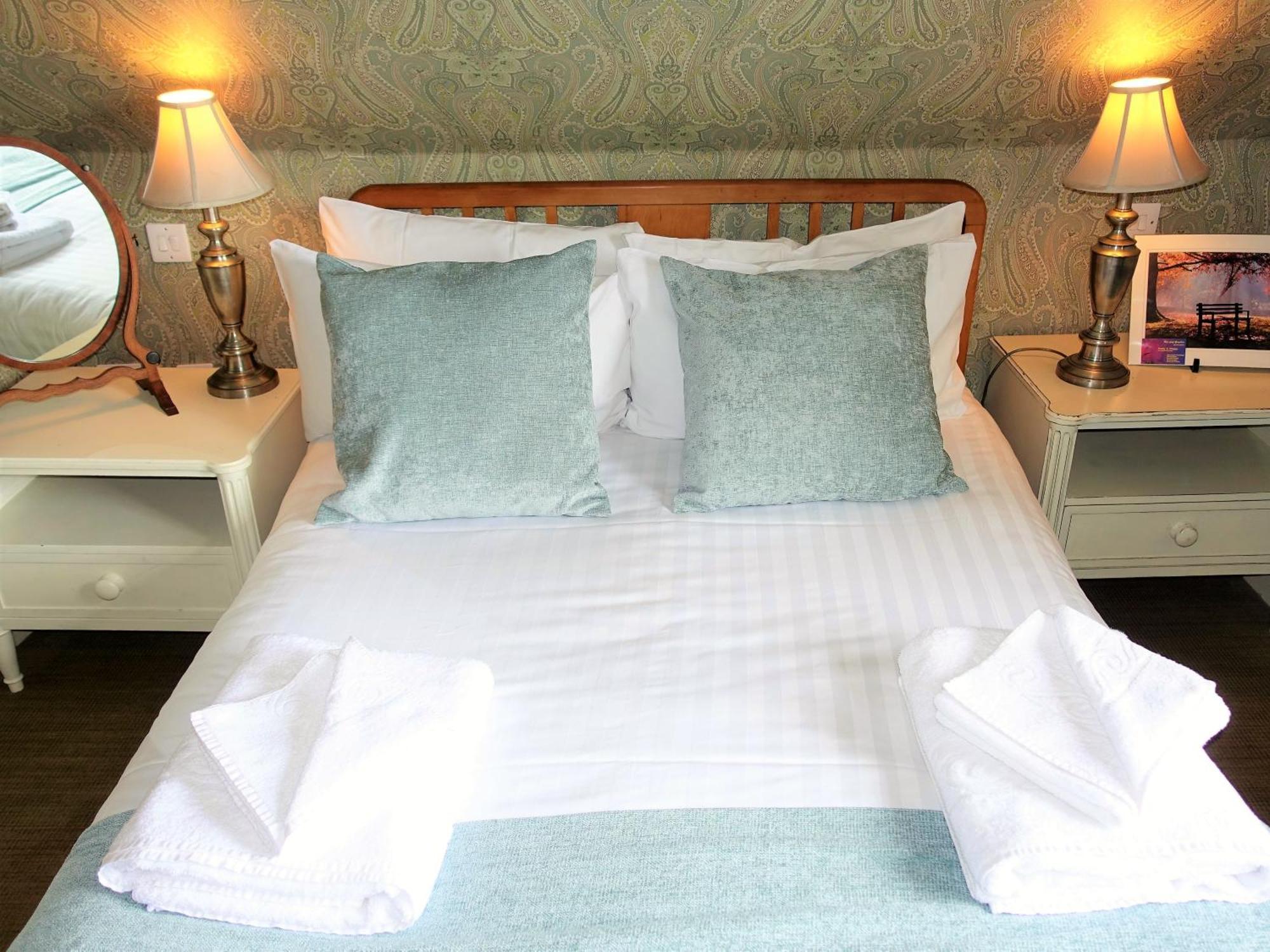 One Holyrood Hotel&cafe Newport (Isle Of Wight)