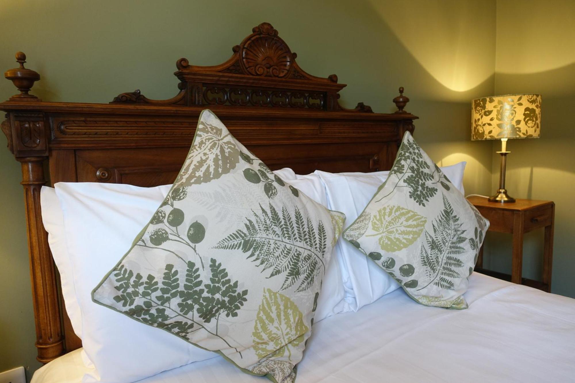 One Holyrood Hotel&cafe